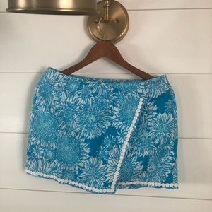 🌿 So fresh Lilly Pulitzer skort EUC $79 Buy $18